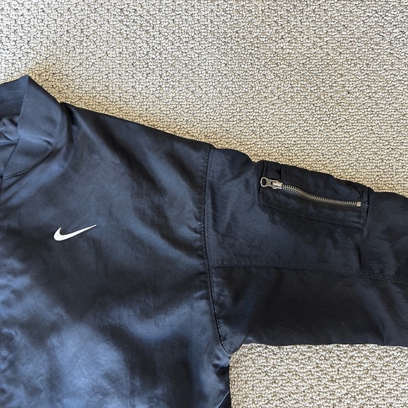 Nike Women's Black Reversible Varsity Bomber Jacket Small - Picture 6 of 12